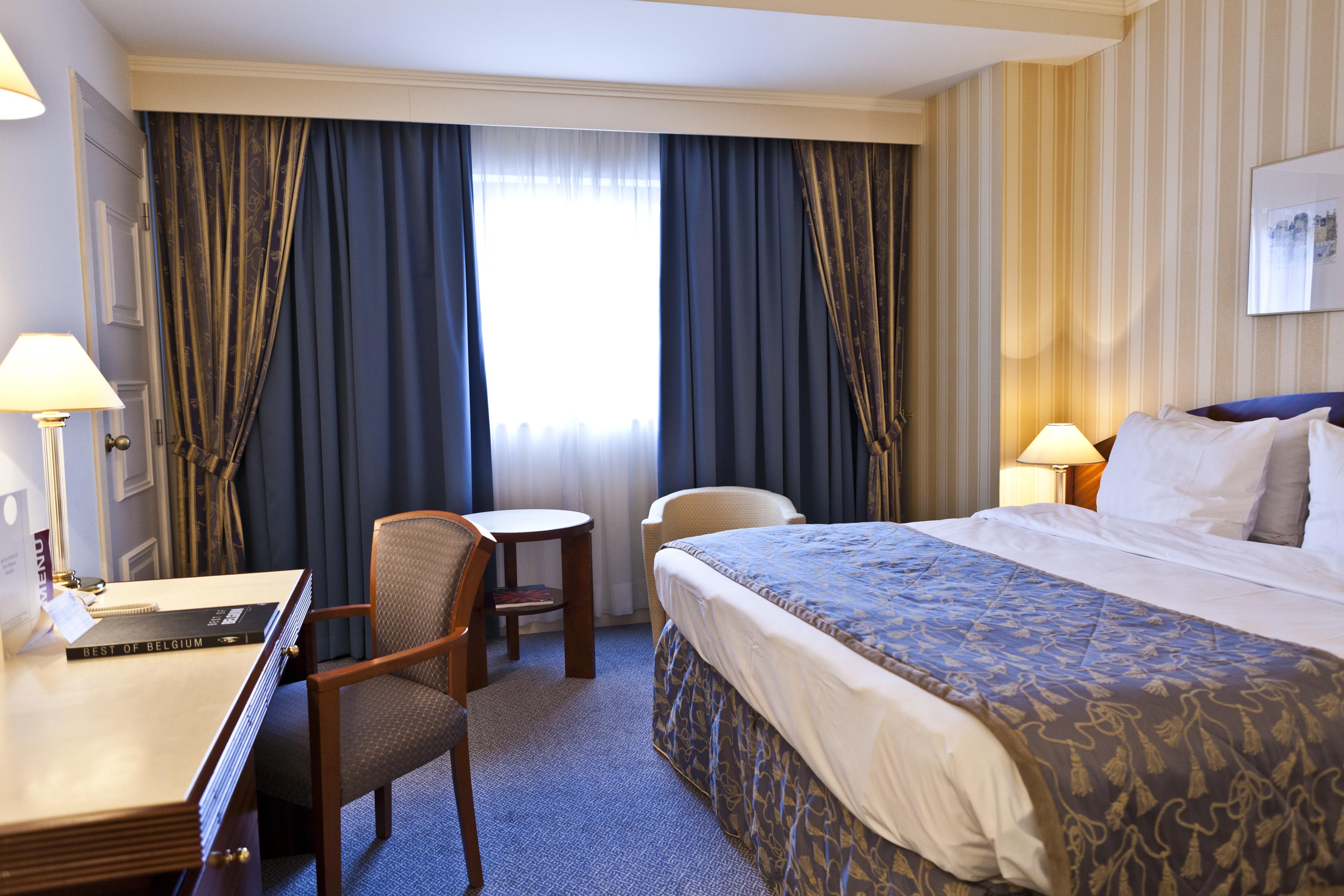 Hotel Le Chatelain Brussels Ngoại thất bức ảnh A room at the hotel