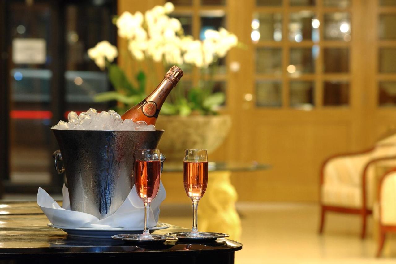 Hotel Le Chatelain Brussels Ngoại thất bức ảnh Champagne