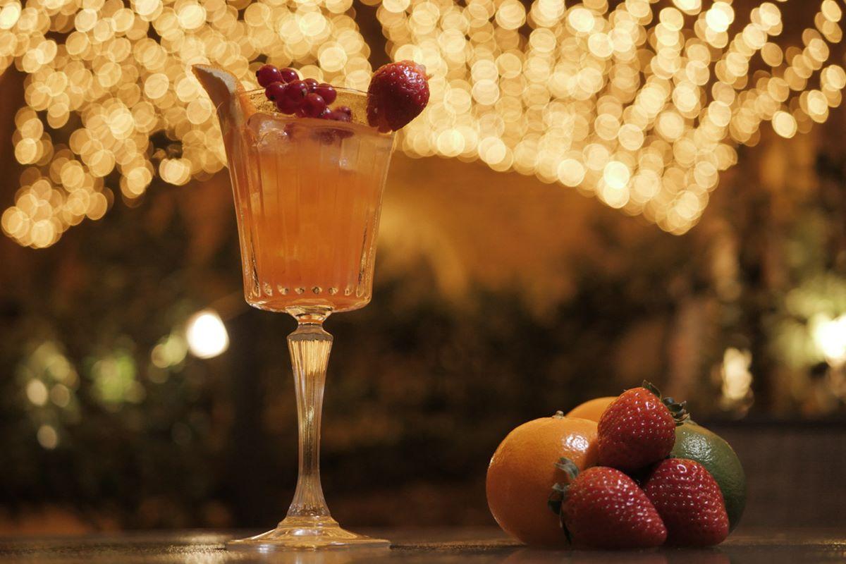 Hotel Le Chatelain Brussels Ngoại thất bức ảnh A Kir Royale